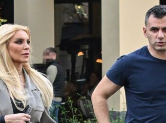 Κατερίνα Καινούργιου: Η φωτογραφία με τον γυναικολόγο της μέσα από το μαιευτήριο!