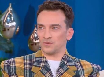 Δημήτρης Σαμόλης: «Ήμουν πολύ τοξικός σε μια σχέση – Η ψυχοθεραπεία με βοήθησε να το καταλάβω»