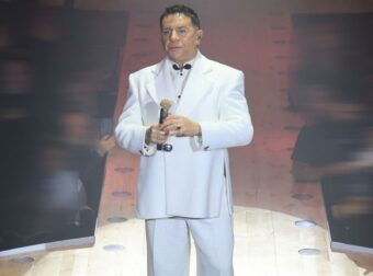 Γιώργος Μαζωνάκης: Ολοκληρώθηκε το χειρουργείο – Ποια είναι η κατάστασή του