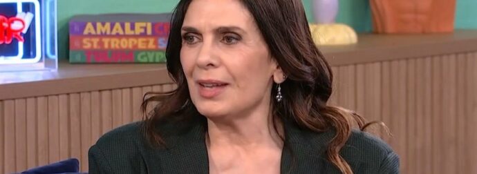 Κατερίνα Διδασκάλου: «Έχω χωρίσει δύο φορές, πάλεψα με στερεότυπα και άκουγα “μην το κάνεις” απ’ τη μητέρα μου»