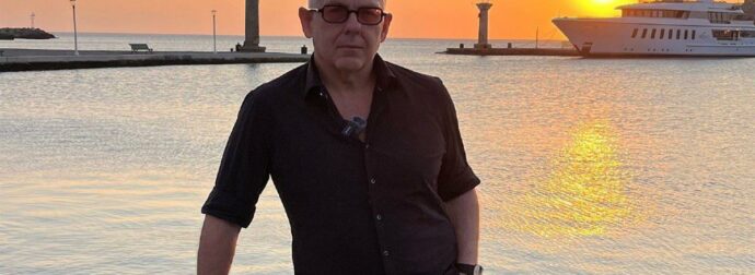Τάσος Δούσης για το χάος στους δρόμους της Αθήνας: «Το ανέβασμα ή το κατέβασμα του Κηφισού μπορεί να σε στείλει στο φρενοκομείο»