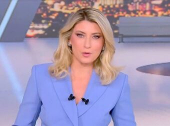 Κοσιώνη: «Πίσω στη θέση μου και είμαι πάρα πολύ χαρούμενη» – Επέστρεψε στο δελτίο του ΣΚΑΪ