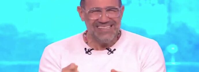 Αντώνης Κανάκης: Η γλυκιά αναφορά στην κόρη του – «Το πιο όμορφο πράγμα που έχω φορέσει ποτέ»