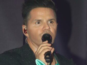 Γιώργος Τσαλίκης: Λύνει τα ερωτiκά των πελατών που έρχονται για να τον δουν (Βίντεο)