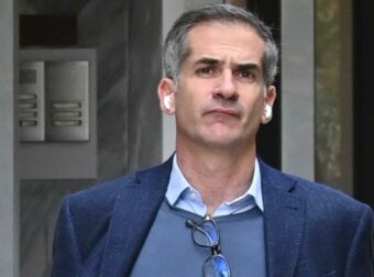 Κώστας Μπακογιάννης: Η πρώτη αντίδρασή του μετά την προβολή της συνέντευξης του Δημήτρη Κουφοντίνα