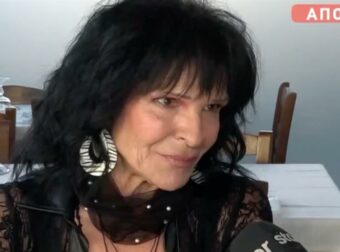 Σοφία Βόσσου: Ξεσπάει για τους νέους καλλιτέχνες – «Πρέπει να τελειώσει αυτή η ψευτιά»