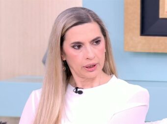 Βίκυ Βολιώτη: «Ήμουν 16 όταν έχασα τον πατέρα μου, ήταν πολύ σκληρό»