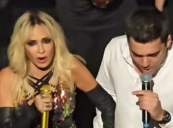 Άννα Βίσση: Όταν fan της ανέβηκε στη σκηνή και ξεσήκωσαν τα πλήθη (Βίντεο)