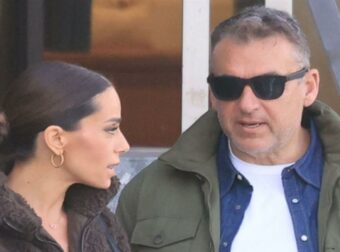 Γιώργος Λιάγκας – Μαρία Αντωνά: Ρομαντική βόλτα στον Αστέρα Βουλιαγμένης