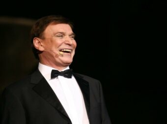 Γιώργος Μαρίνος: Νταϊφά, Φόνσου και Δήμου συγκινούν για το θάνατό του – «Έφυγε ο τελευταίος των μεγάλων καλλιτεχνών»