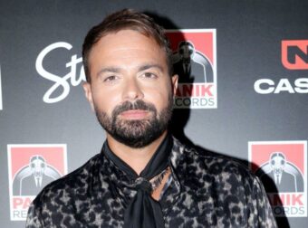 Ηλίας Βρεττός: Θύμα άγριου ξυλοδαρμού σε νυχτερινό κέντρο στην Κύπρο